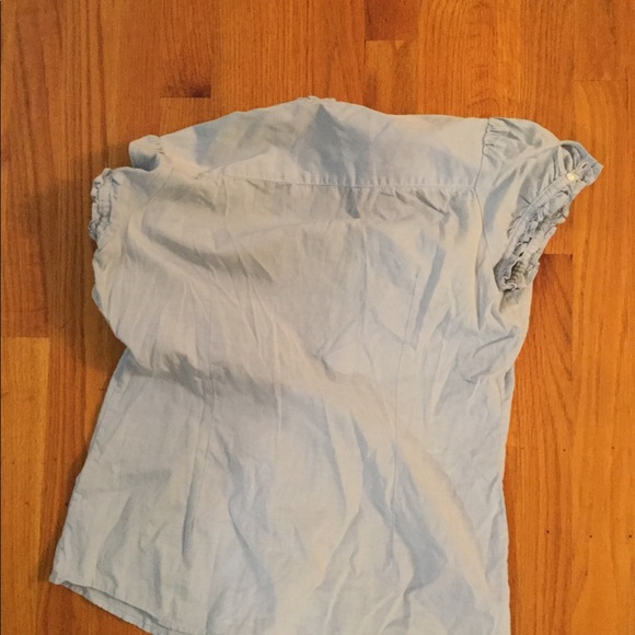 Light blue button up Gap blouse - Picture 2 of 3